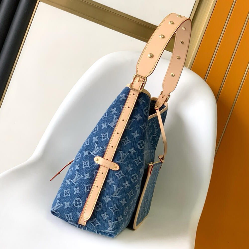 LV  CarryAll MM