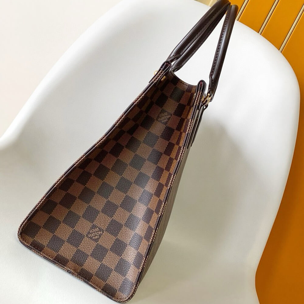 LV  ONTHEGO MM