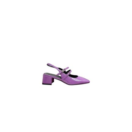 Gucci Women’s pump with Double G