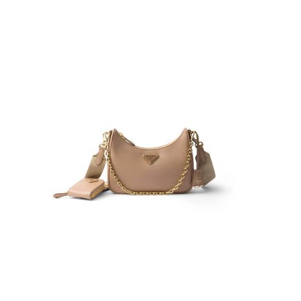 Prada Re-Edition 2005 Saffiano leather bag